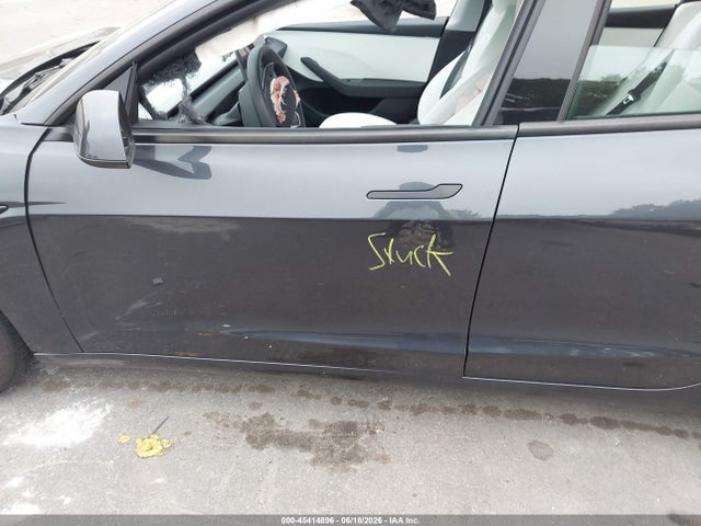 45414896 :رقم المزاد ، 5YJ3E1EAXSF998975 vin ، 2025 Tesla Model 3 Long Range Rear-wheel Drive/standard Rear-wheel Drive مزاد بيع