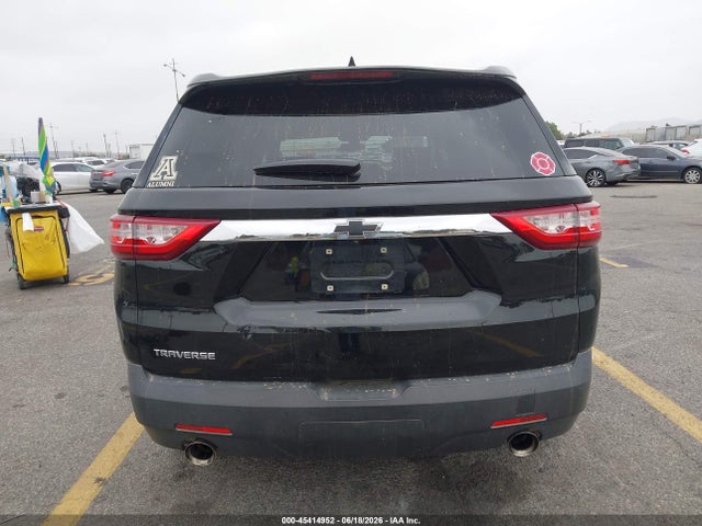 Chevrolet Traverse Ls 2019 1GNERFKW1KJ161039 Image 17