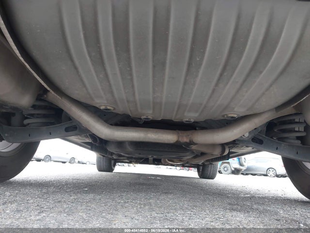 Chevrolet Traverse Ls 2019 1GNERFKW1KJ161039 Image 22