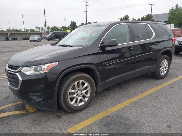 Chevrolet Traverse Ls 2019 1GNERFKW1KJ161039 Image 2