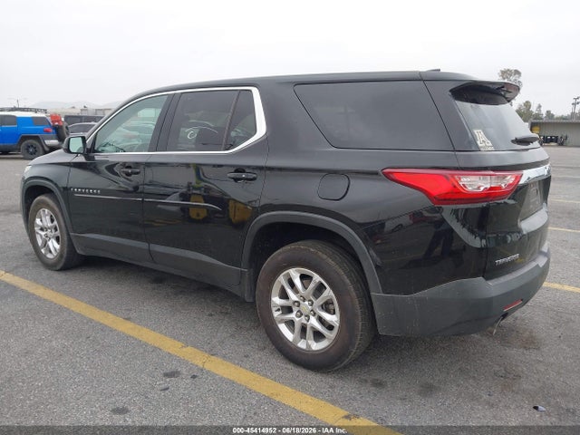 Chevrolet Traverse Ls 2019 1GNERFKW1KJ161039 Image 3