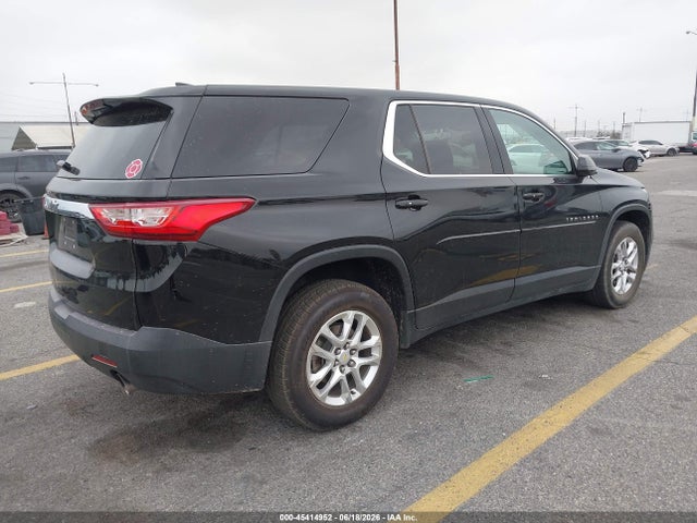Chevrolet Traverse Ls 2019 1GNERFKW1KJ161039 Image 4