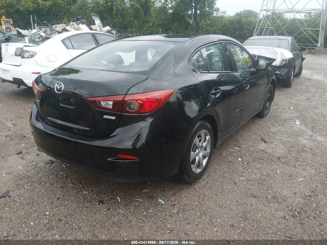 Продажа на аукционе авто 2015 Mazda Mazda3 I Sv, vin: JM1BM1T70F1238154, номер лота: 45414969