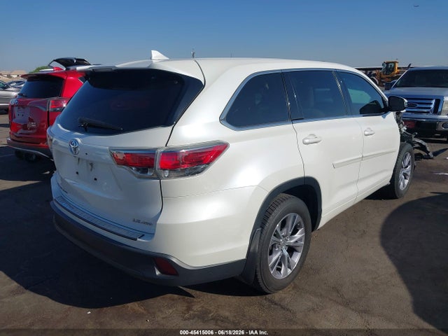 Toyota Highlander Le Plus V6 2015 5TDBKRFH1FS105379 Image 4