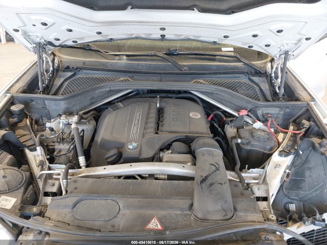 45415010 :رقم المزاد ، 5UXKR0C58F0K71255 vin ، 2015 Bmw X5 Xdrive35i مزاد بيع