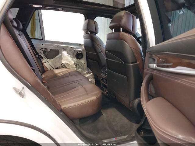 45415010 :رقم المزاد ، 5UXKR0C58F0K71255 vin ، 2015 Bmw X5 Xdrive35i مزاد بيع
