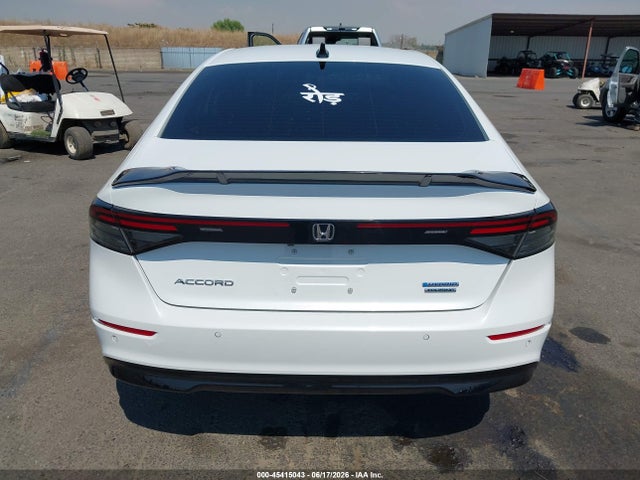 Honda Accord Hybrid Touring 2024 1HGCY2F88RA043363 Image 16