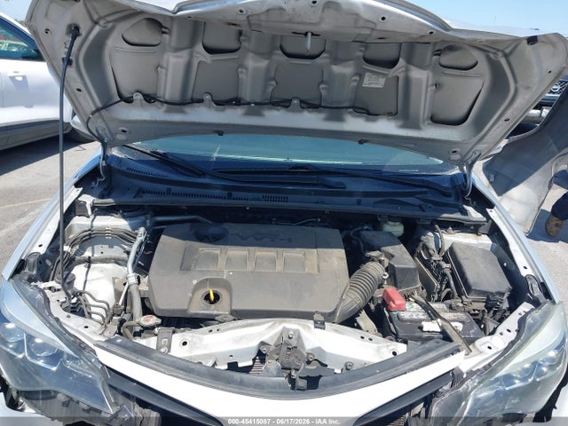 Toyota COROLLA SE 2018 2T1BURHEXJC019082 Image 10
