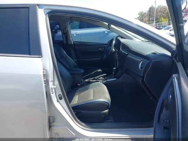 Toyota COROLLA SE 2018 2T1BURHEXJC019082 Image 5