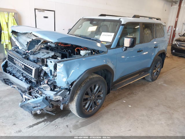 Toyota Land Cruiser 2024 JTEABFAJ9RK014372 Image 2