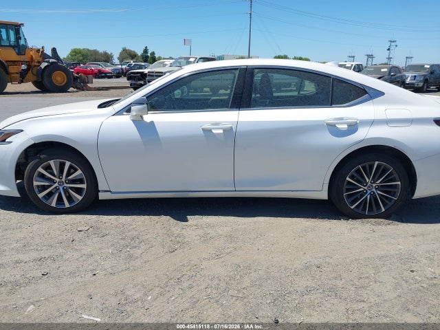Aukcja sprzedaży 2023 Lexus Es 300h Luxury, vin: 58AEA1C18PU032232, numer aukcji: 45415118