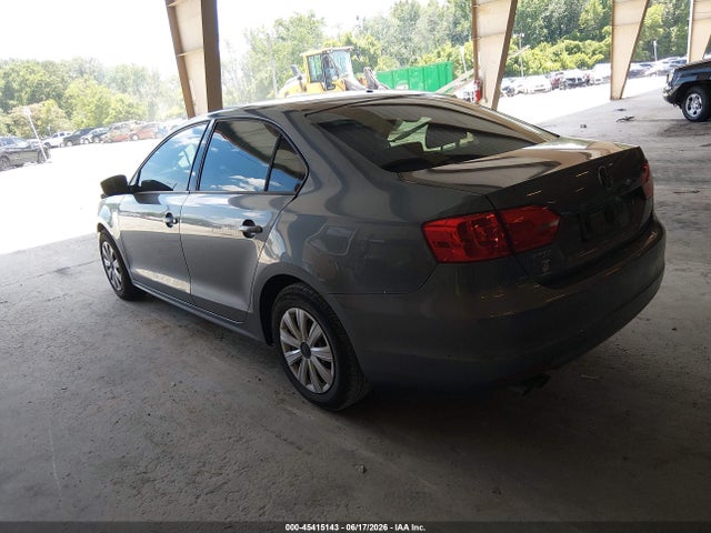 Продажа на аукционе авто 2014 Volkswagen Jetta 2.0l S, vin: 3VW2K7AJ7EM322588, номер лота: 45415143