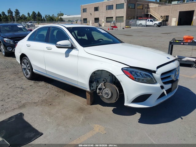Mercedes-Benz C 300 2019 55SWF8DB0KU300126 zdjęcie główne