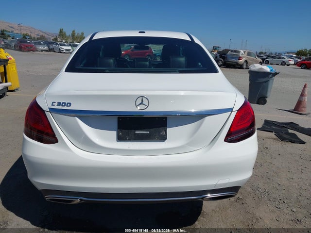 55SWF8DB0KU300126 Mercedes-Benz C 300
