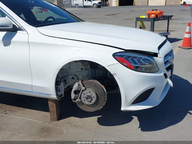 55SWF8DB0KU300126 Mercedes-Benz C 300