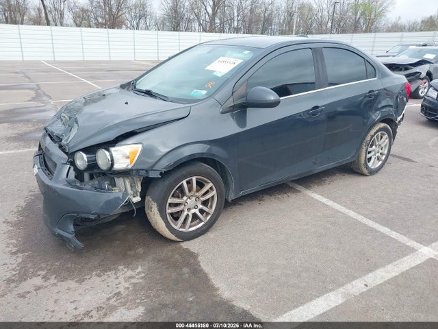 45415180 :رقم المزاد ، 1G1JC5SH2F4174903 vin ، 2015 Chevrolet Sonic Lt Auto مزاد بيع