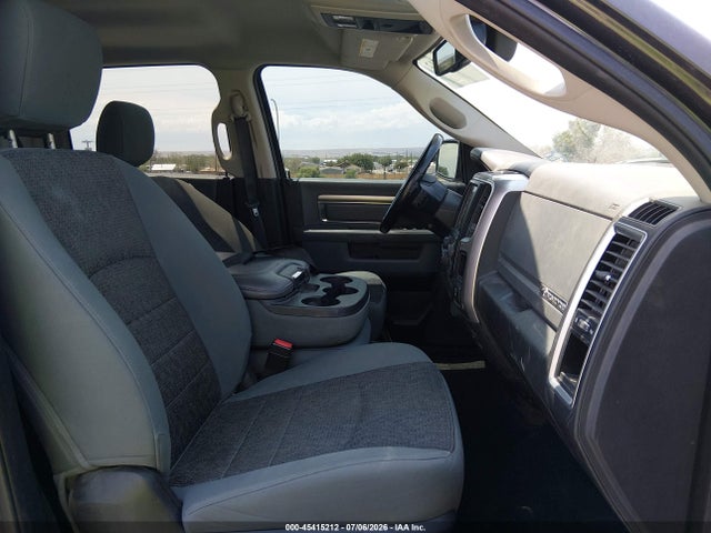 Продажа на аукционе авто 2017 Ram 1500 Big Horn  4x4 5'7 Box, vin: 3C6RR7LT2HG790671, номер лота: 45415212
