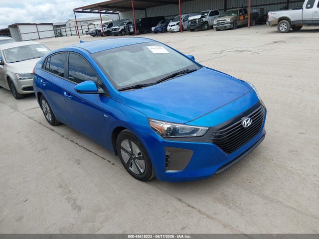 Auction sale of the 2017 Hyundai Ioniq Hybrid Blue, vin: KMHC65LC4HU045554, lot number: 45415223