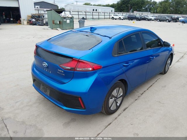 Auction sale of the 2017 Hyundai Ioniq Hybrid Blue, vin: KMHC65LC4HU045554, lot number: 45415223