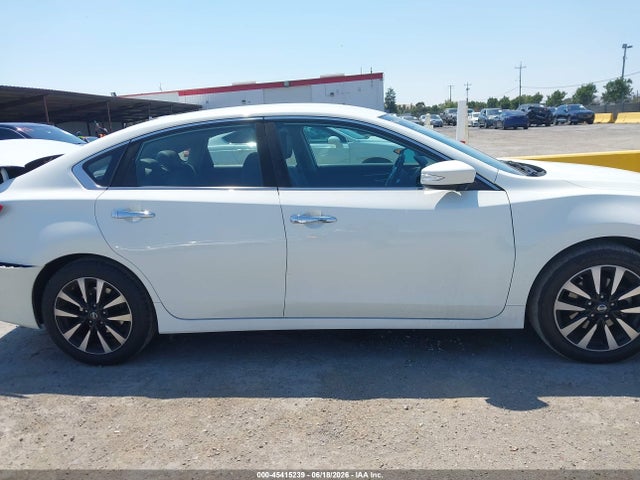 Продаж на аукціоні авто 2018 Nissan Altima 2.5 Sl, vin: 1N4AL3AP7JC144496, номер лоту: 45415239