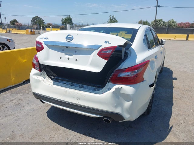 Продаж на аукціоні авто 2018 Nissan Altima 2.5 Sl, vin: 1N4AL3AP7JC144496, номер лоту: 45415239