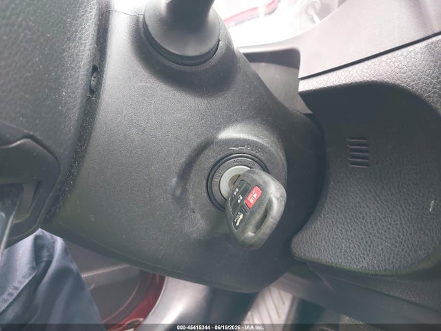 Toyota COROLLA LE 2018 5YFBURHE9JP825494 Image 11