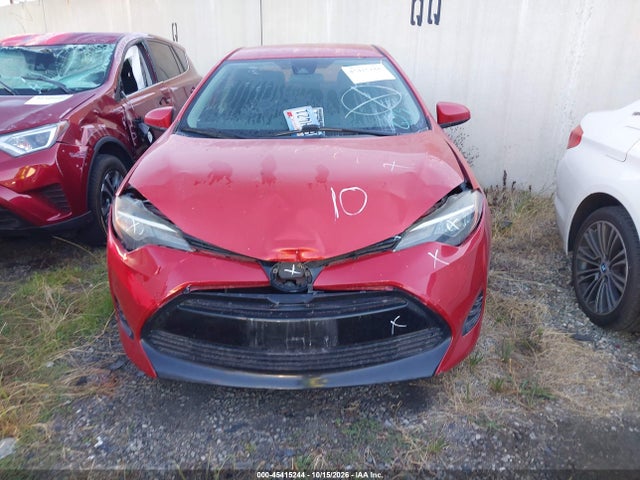 Toyota COROLLA LE 2018 5YFBURHE9JP825494 Image 13
