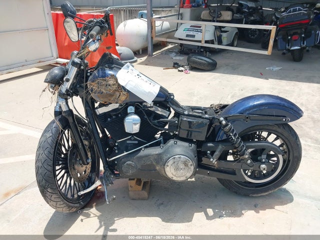 45415247 :رقم المزاد ، 1HD1VAM13DC301752 vin ، 2013 Harley-davidson Fxdbp Dyna Street Bob مزاد بيع