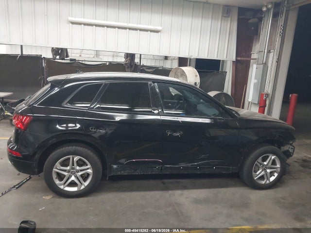 2018 Audi Q5 2.0t Premium/2.0t Tech Premium მანქანა იყიდება აუქციონზე, vin: WA1ANAFY3J2124756, აუქციონის ნომერი: 45415282