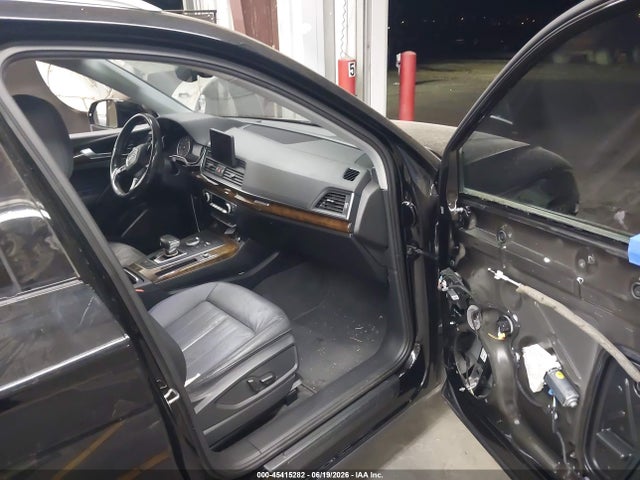 2018 Audi Q5 2.0t Premium/2.0t Tech Premium მანქანა იყიდება აუქციონზე, vin: WA1ANAFY3J2124756, აუქციონის ნომერი: 45415282