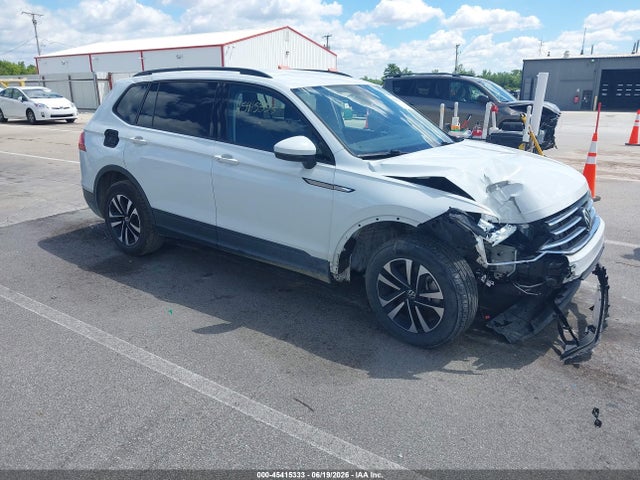 45415333 :رقم المزاد ، 3VVFB7AX7RM021870 vin ، 2024 Volkswagen Tiguan 2.0t S مزاد بيع