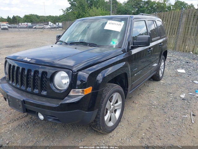 Jeep Patriot Latitude 2014 1C4NJRFB6ED659586 Image 2