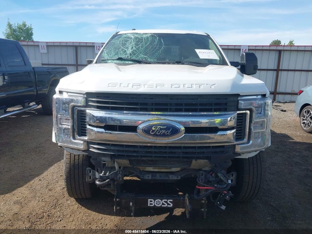 Ford F-350 Xlt 2017 1FT8X3B63HED34023 Image 13