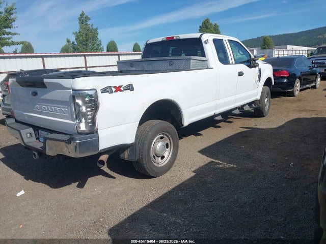 Ford F-350 Xlt 2017 1FT8X3B63HED34023 Image 4