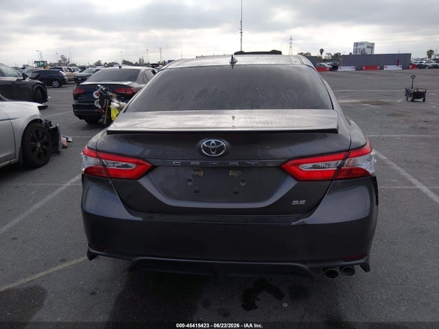 4T1G11AKXLU949095 Toyota CAMRY SE