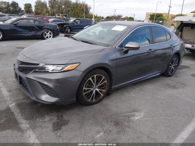 4T1G11AKXLU949095 Toyota CAMRY SE