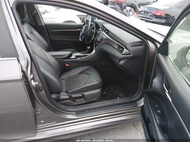 4T1G11AKXLU949095 Toyota CAMRY SE