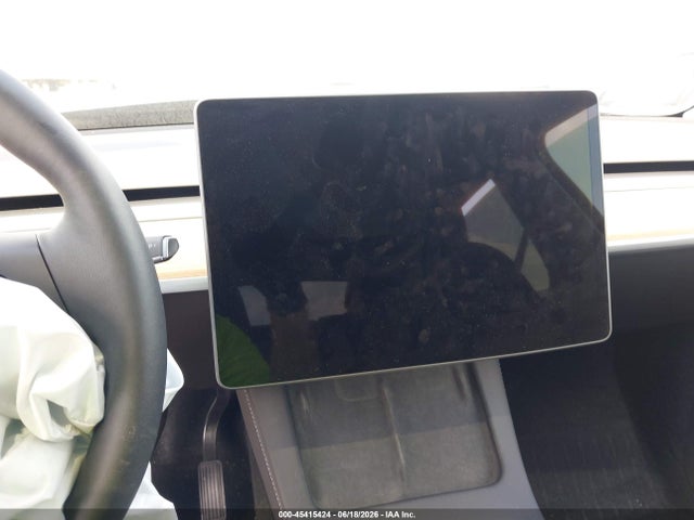 Продаж на аукціоні авто 2025 Tesla Model Y Long Range Dual Motor All-wheel Drive, vin: 7SAYGDEE0SA365907, номер лоту: 45415424