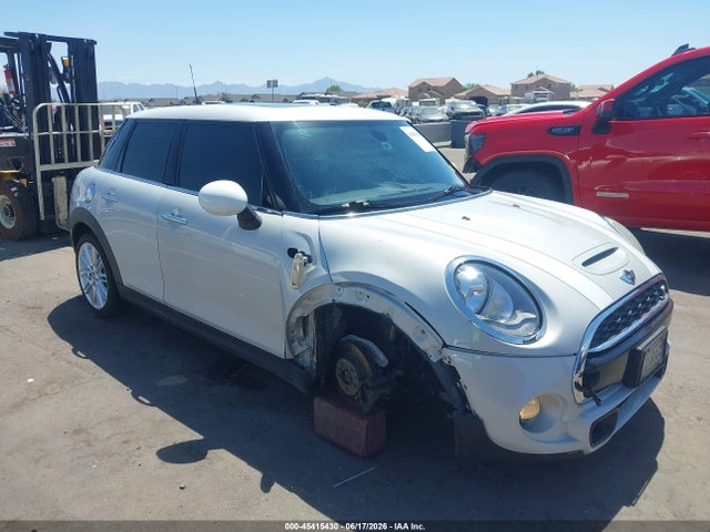 Mini Hardtop Cooper S 2015 WMWXU3C50F2B57133 Image 6