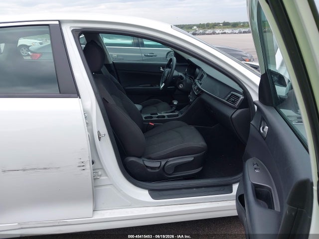 KIA Optima Lx 2017 5XXGT4L33HG153629 Image 5