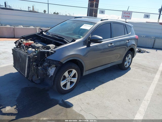 Toyota Rav4 Xle 2014 2T3WFREV0EW080324 Image 2