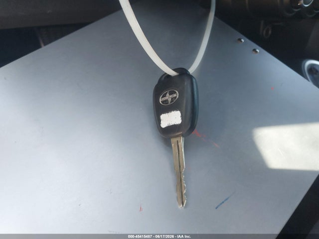 Scion TC 2014 JTKJF5C74E3067739 Image 11