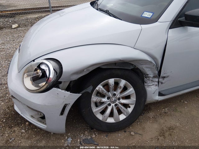 2017 Volkswagen Beetle #pinkbeetle/1.8t Classic/1.8t S მანქანა იყიდება აუქციონზე, vin: 3VWF17ATXHM623236, აუქციონის ნომერი: 45415498