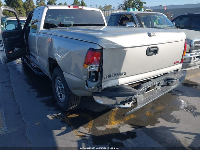 45415550 :رقم المزاد ، 2GTEC19V941192255 vin ، 2004 Gmc Sierra 1500 Sle مزاد بيع