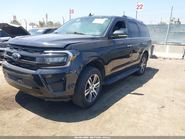 Ford Expedition Limited 2024 1FMJU2A8XREA48478 Image 2