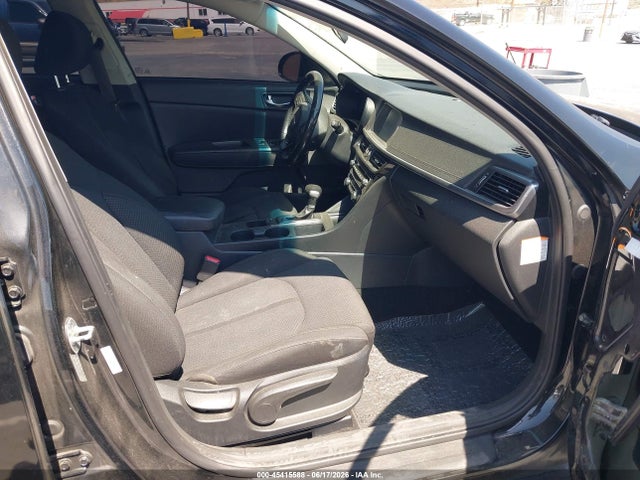 KNAGT4LE9J5021113 KIA Optima Hybrid Premium