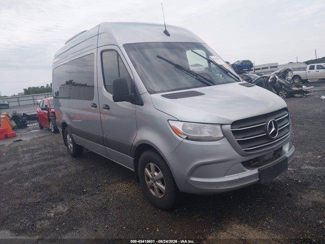 45415601 :رقم المزاد ، W1Z4NFHY4SP779906 vin ، 2025 Mercedes-benz Sprinter 2500 Standard Roof 4-cyl Diesel Ho مزاد بيع