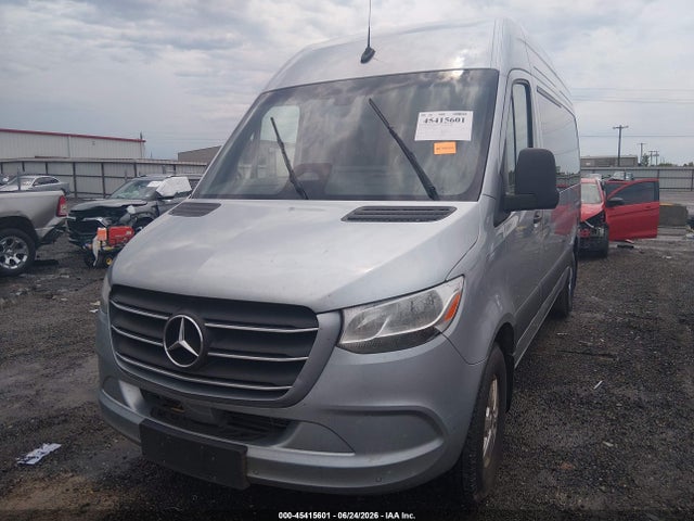 45415601 :رقم المزاد ، W1Z4NFHY4SP779906 vin ، 2025 Mercedes-benz Sprinter 2500 Standard Roof 4-cyl Diesel Ho مزاد بيع