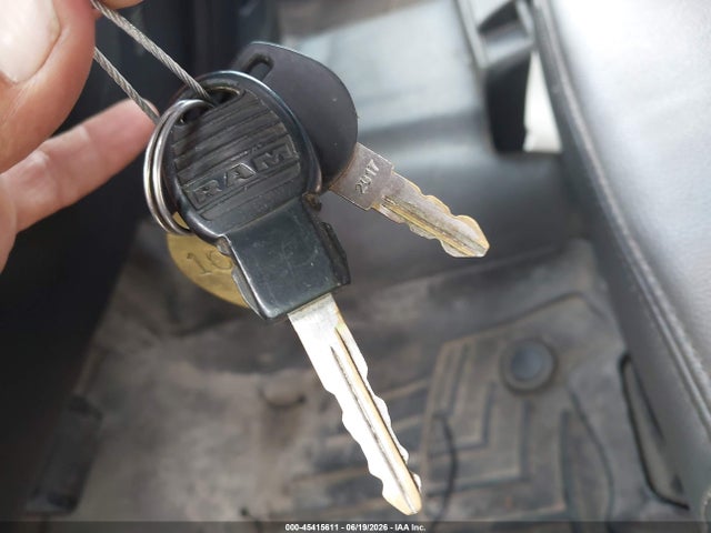 45415611 :رقم المزاد ، 3C7WRCBL8JG293543 vin ، 2018 Ram 3500 Chassis Tradesman/slt/laramie مزاد بيع