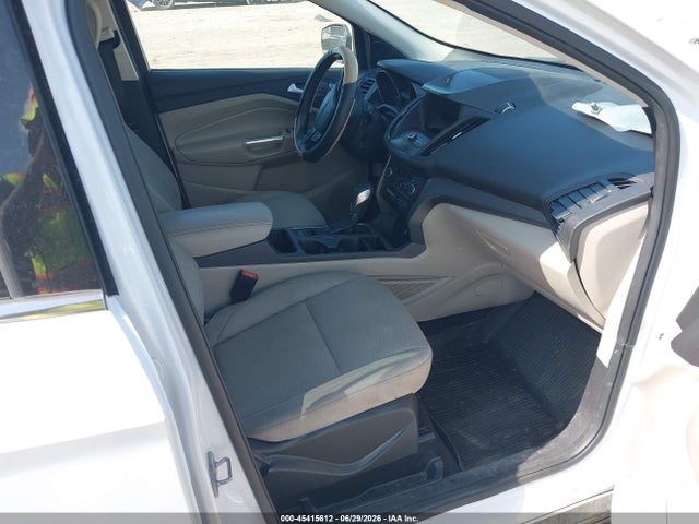 Ford ESCAPE SE 2019 1FMCU9GDXKUB31152 Image 5